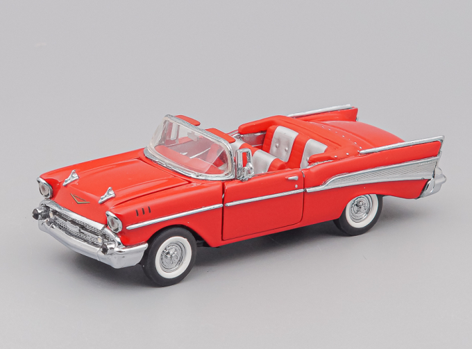 CHEVROLET Bel Air Convertible (1957), red