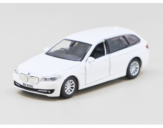 BMW 5 Series F11, white