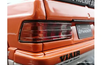 MERCEDES-BENZ PANDEM 190, orange