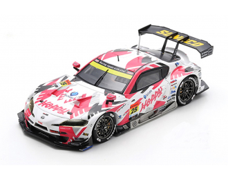 TOYOTA Gr Supra Team Hoppy Schatz N 25 Gt300 Class Super Gt (2024) Togo Sugunami - Takamitsu Matsui - Kimiya Sato, White Pink
