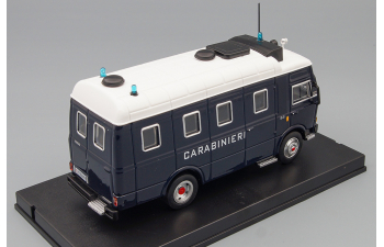 IVECO FIAT A55 F-13 Blindato Carabinieri (1981), Blue White