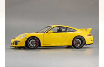 PORSCHE 991 GT3 (2013), yellow with silver wheels