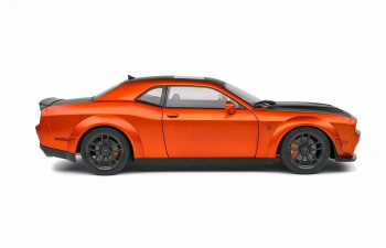 DODGE Challenger SRT (orange)