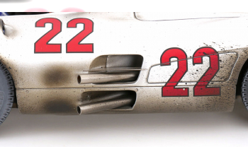 MERCEDES-BENZ W196R Stromlinie No 22 GP France, Herrmann (1954)