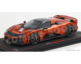 FERRARI F80 2024 - CARBON RIMS - WHITE STRIPE - CON VETRINA - WITH SHOWCASE