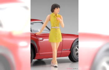 Сборная модель Автомобиль с фигуркой девушки 70-х NISSAN FAIRLADY 240ZG w/70’s GIRL’S FIGURE (Limited Edition)