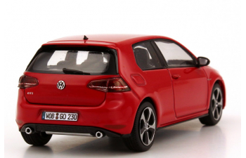 VOLKSWAGEN Golf VII (2012), tornado red