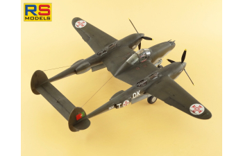 Сборная модель P-38G Lightning