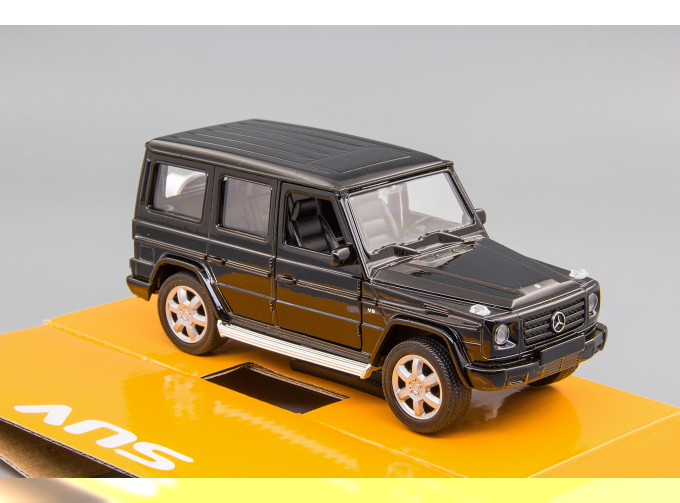 MERCEDES-BENZ G-Class, black