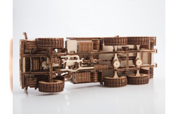 Сборная модель Камский грузовик 4310 Бортовой