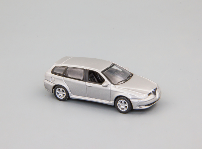 Alfa Romeo 156 Sportwagon GTA (silver)