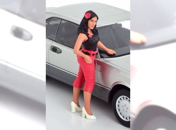 FIGUR Pin-Up Girl Carroll Car model not included in the price