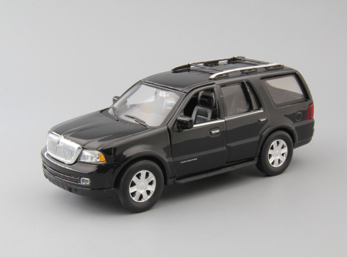 LINCOLN Navigator, black