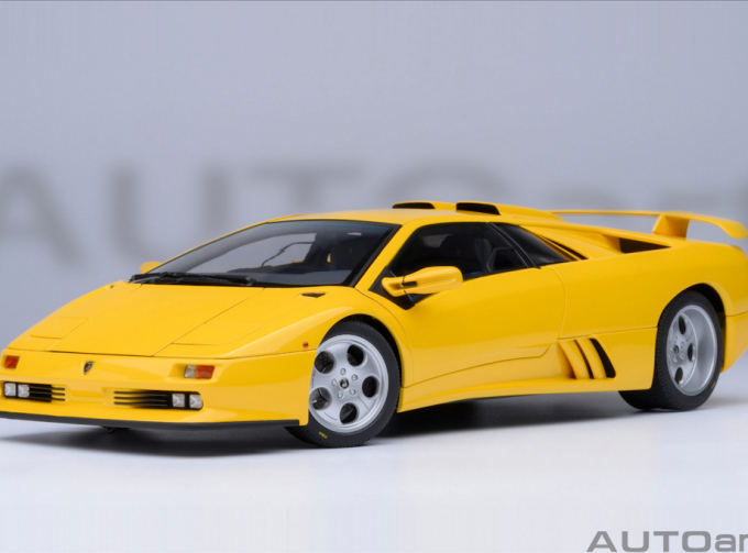 LAMBORGHINI Diablo Se30 Jota (1995), superfly yellow