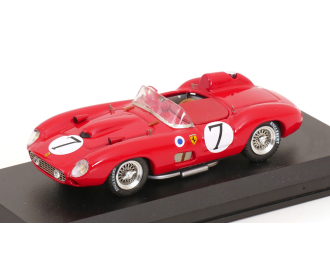 FERRARI 335 S №7 24h Le Mans, Hawthorn/Musso (1957)