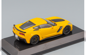 CHEVROLET Corvette Z06 (2017), yellow