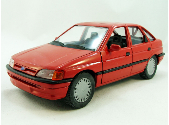 FORD Escort, red