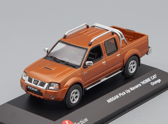 NISSAN Navarra Pick Up Hobbie Cat Orange