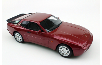 Porsche 944 Turbo S (velvet red)