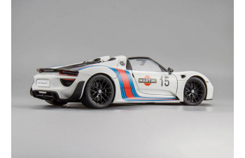 PORSCHE 918 Spyder Weissach Package Martini Livery (2013), white