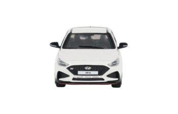 HYUNDAI i30N (2022), white