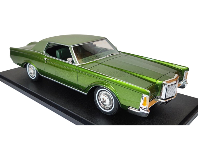 LINCOLN CONTINENTAL MKIII (1971), green