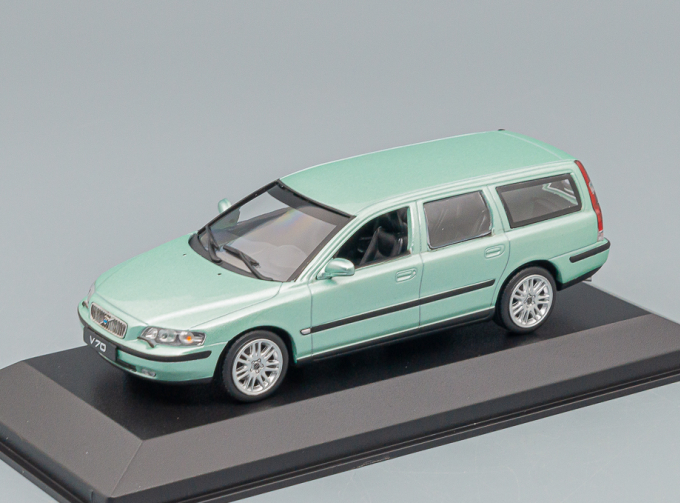 VOLVO V70 Break (2000), lightgreen-metallic