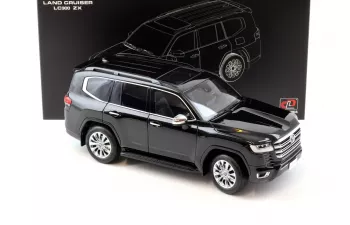 TOYOTA Land Cruiser 300-zx (2024), black