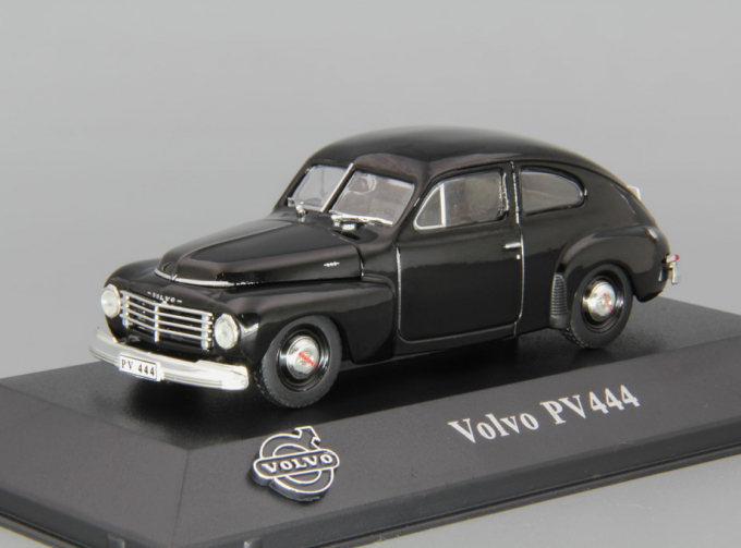 VOLVO PV 444, black