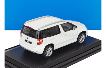 SKODA YETI SUV Facelift (Restayling) (2013), white