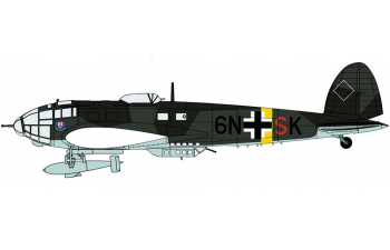 Сборная модель Самолет Heinkel He111H-6 w/ Bv246 HAGELKORN