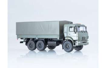 Камский грузовик 43118 бортовой с тентом, хаки