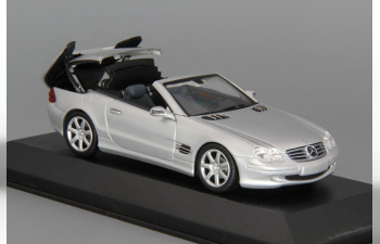 MERCEDES-BENZ SL with operating roof (2001), silver