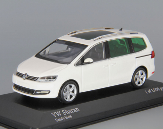 VOLKSWAGEN Sharan (2010), white