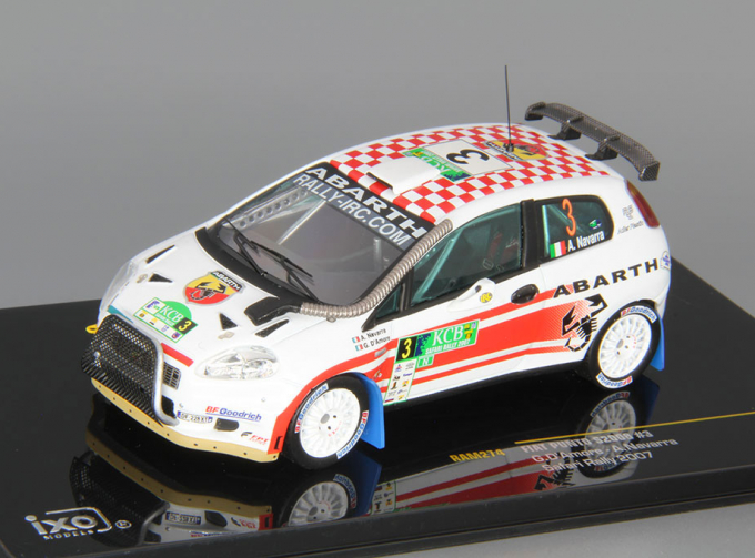 FIAT Punto S2000 #3 G. D'Amore - A. Navarra Safari Rally (2007), white