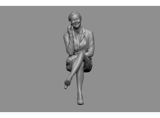 Фигурка Девушка с телефоном. (под покраску)