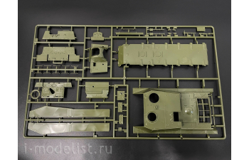 Сборная модель Советская тяжёлая самоходно-артиллерийская установка ИСУ-152