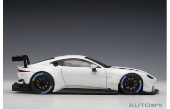 ASTON MARTIN Vantage GTE Plain Body Version, white