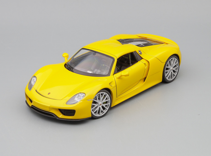 PORSCHE 918 Spyder Hard Top 2015, yellow