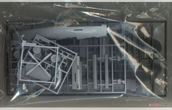 Сборная модель палубный штурмовик Aichi B7A2 Ryusei Kai «752-я авиагруппа производства 21-го авиационного завода» (Limited Edition)