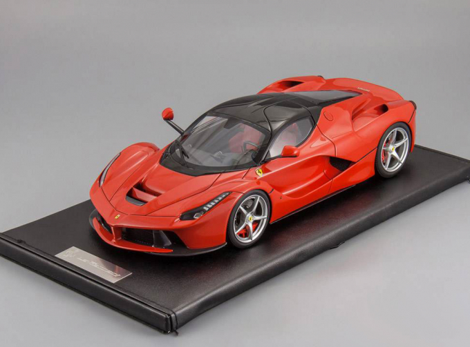 FERRARI LaFerrari (no openings), orange