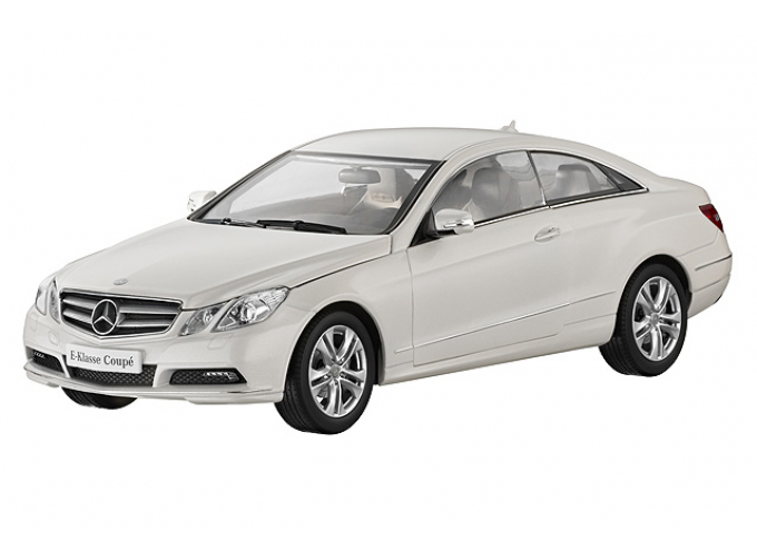 MERCEDES-BENZ E-Klasse C207 (2009), white diamond