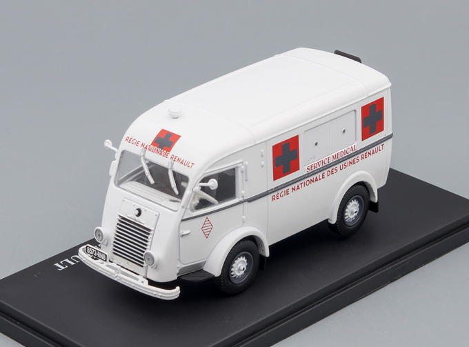 RENAULT 206E Ambulance (1945)