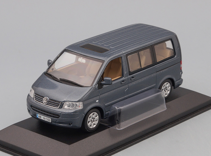 VOLKSWAGEN T5 Multivan (2003), grey