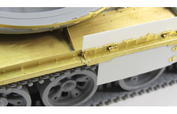 Фототравление Т-62М надгусеничные полки (Звезда)