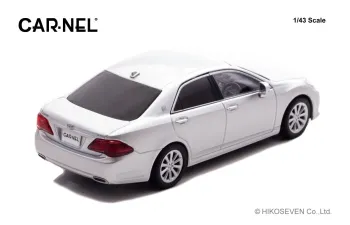TOYOTA Crown Royal Saloon G (GRS202) (2010), silver metallic