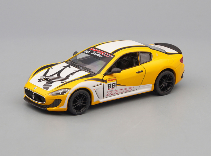 MASERATI GranTurismo MC Stradale (2016), yellow / black