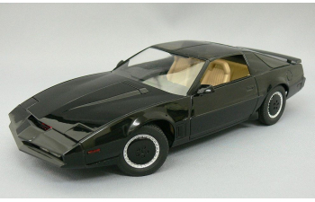 Сборная модель Knight Rider 2000 K.I.T.T. Season IV