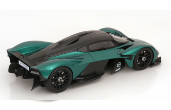 ASTON MARTIN Valkyrie (2021), green metallic