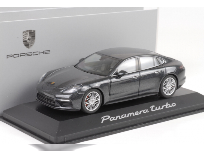 PORSCHE Panamera Turbo (2016), grey